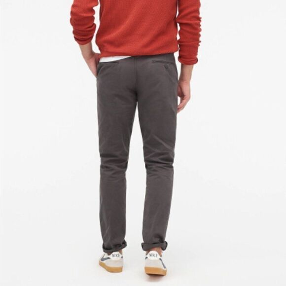 J. Crew Gray Straight-Fit Pant in Broken-in Chino - Picture 2 of 6